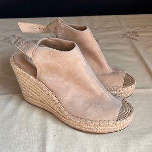Kenneth Cole wedges